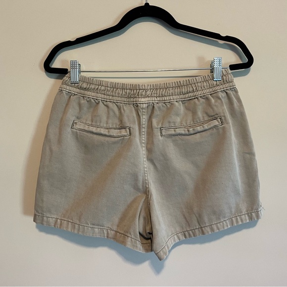 GAP Denim Stone Khaki Pull-On Elastic Waist  Shorts Cotton/Tencel Blend Size S - Picture 2 of 9